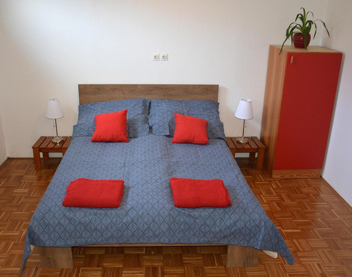 Apartma Vidmar Šenčur Екстериор снимка