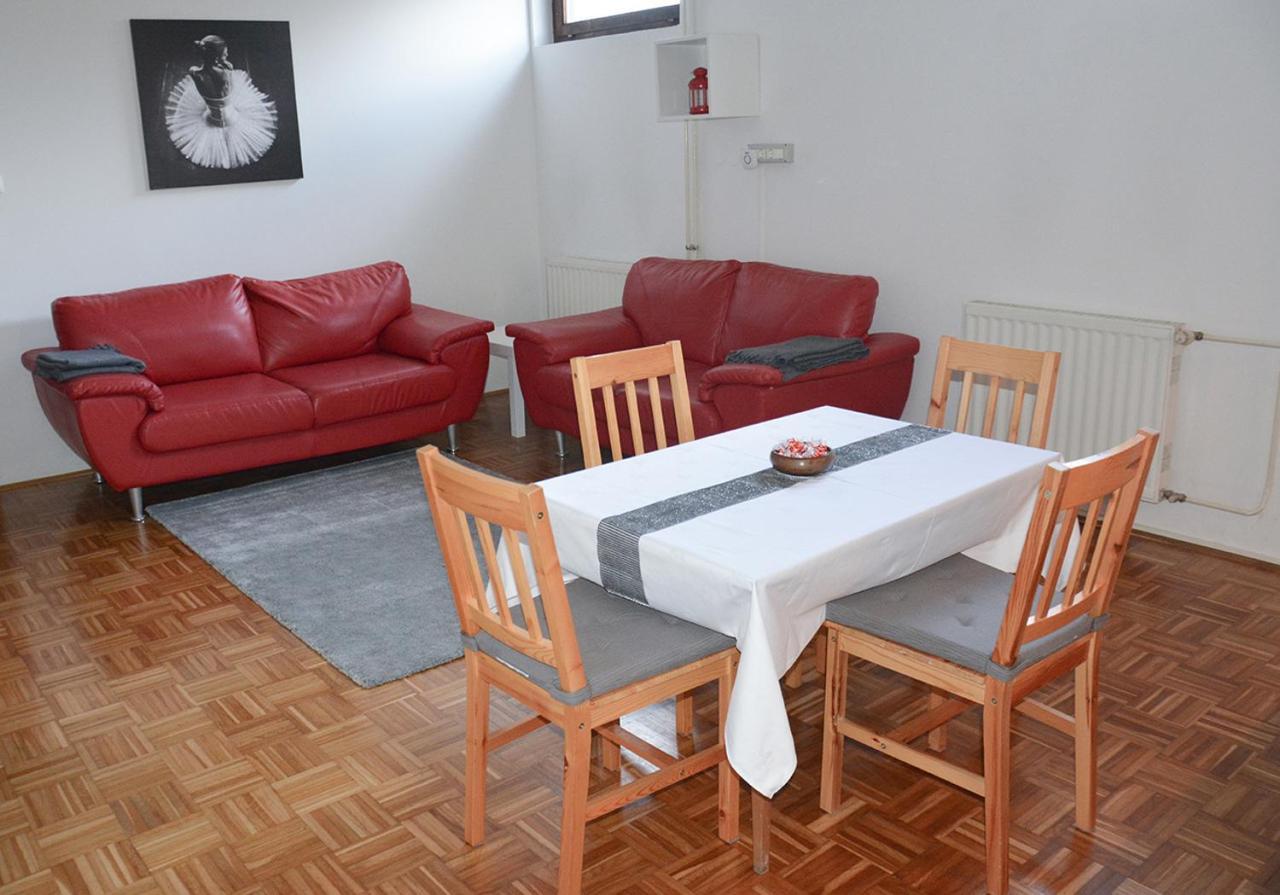 Apartma Vidmar Šenčur Екстериор снимка